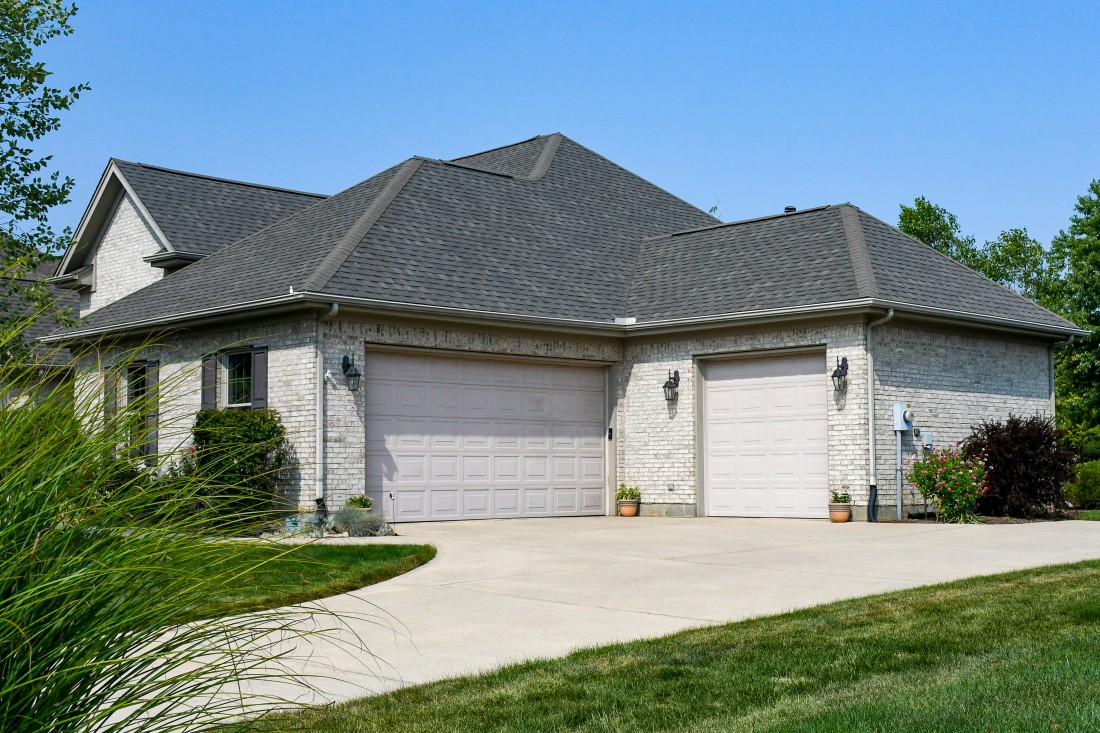 house with Laminated Architectural Shingle